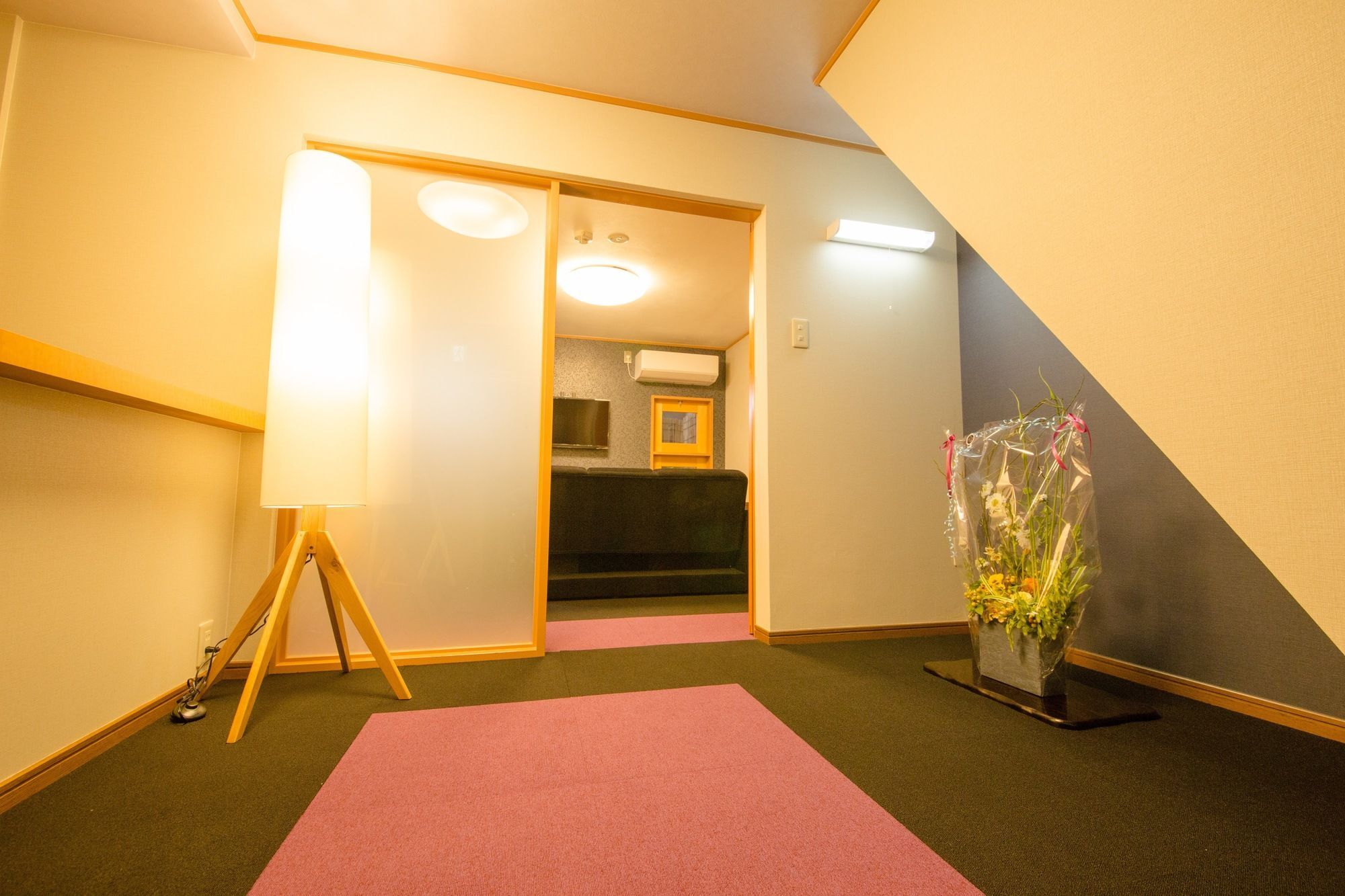 Apartment Jq Ayazaimoku